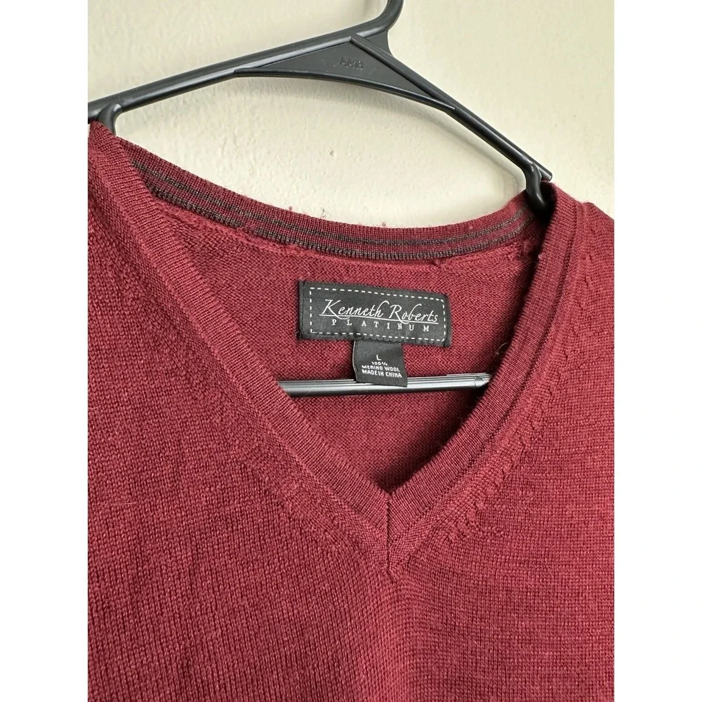 Kenneth Roberts LARGE 100% Merino Wool Sweater Red V Neck Pullover‎